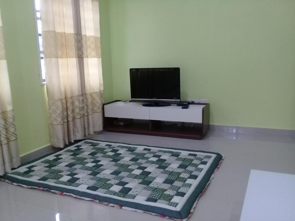 Mirza Homestay Marang Exterior foto