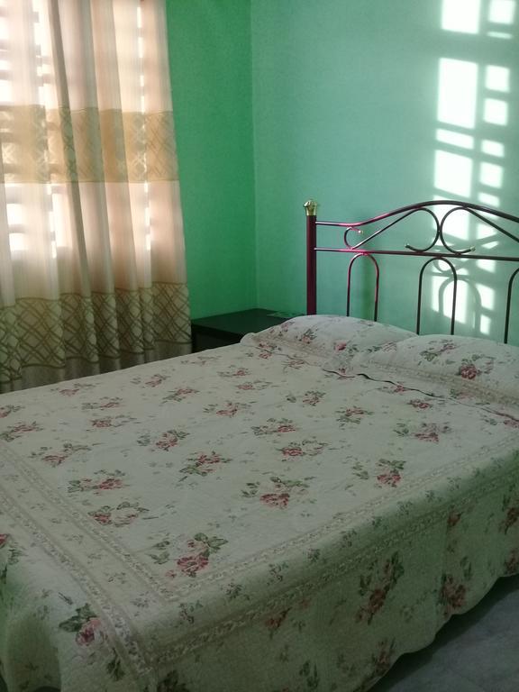 Mirza Homestay Marang Exterior foto
